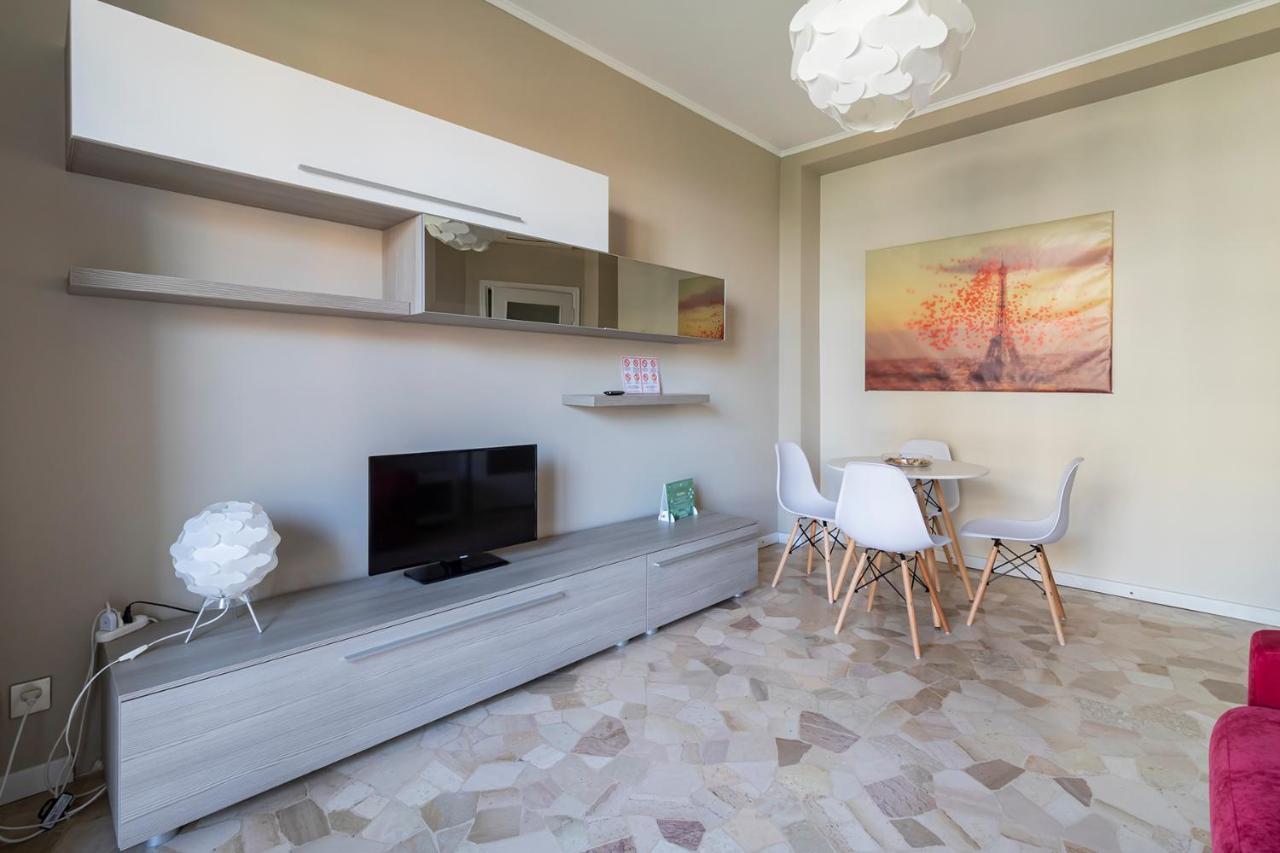 Altido Trendy Flat With Balcony, Easy Access To Milan Centre Leilighet Eksteriør bilde